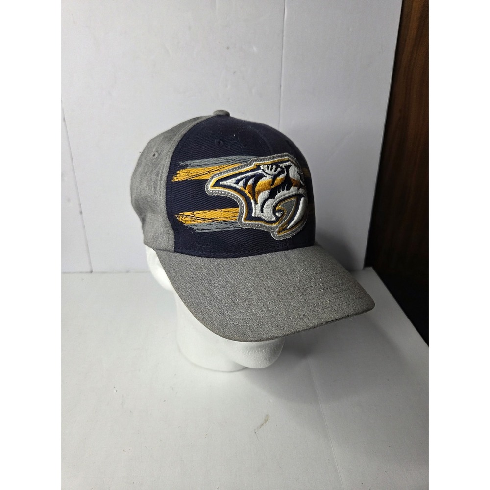 Nashville Predators NHL Old Time Hockey Flexfit Hat Navy Grey S/M Fitted Cap